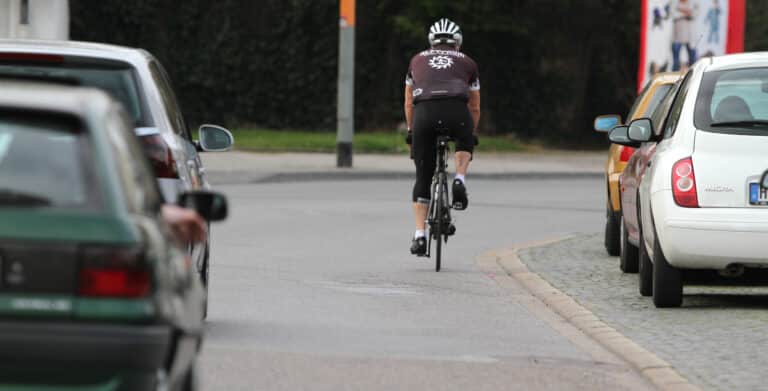 Rote Ampel Mit Fahrrad überfahren? - Bußgeldkatalog 2024